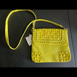 Fun yellow crossbody bag! Perfect condition!